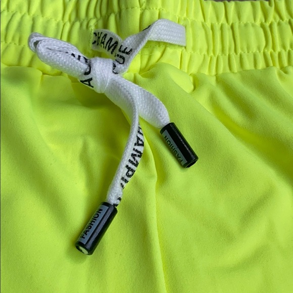 Highlight shorts - Picture 2 of 3